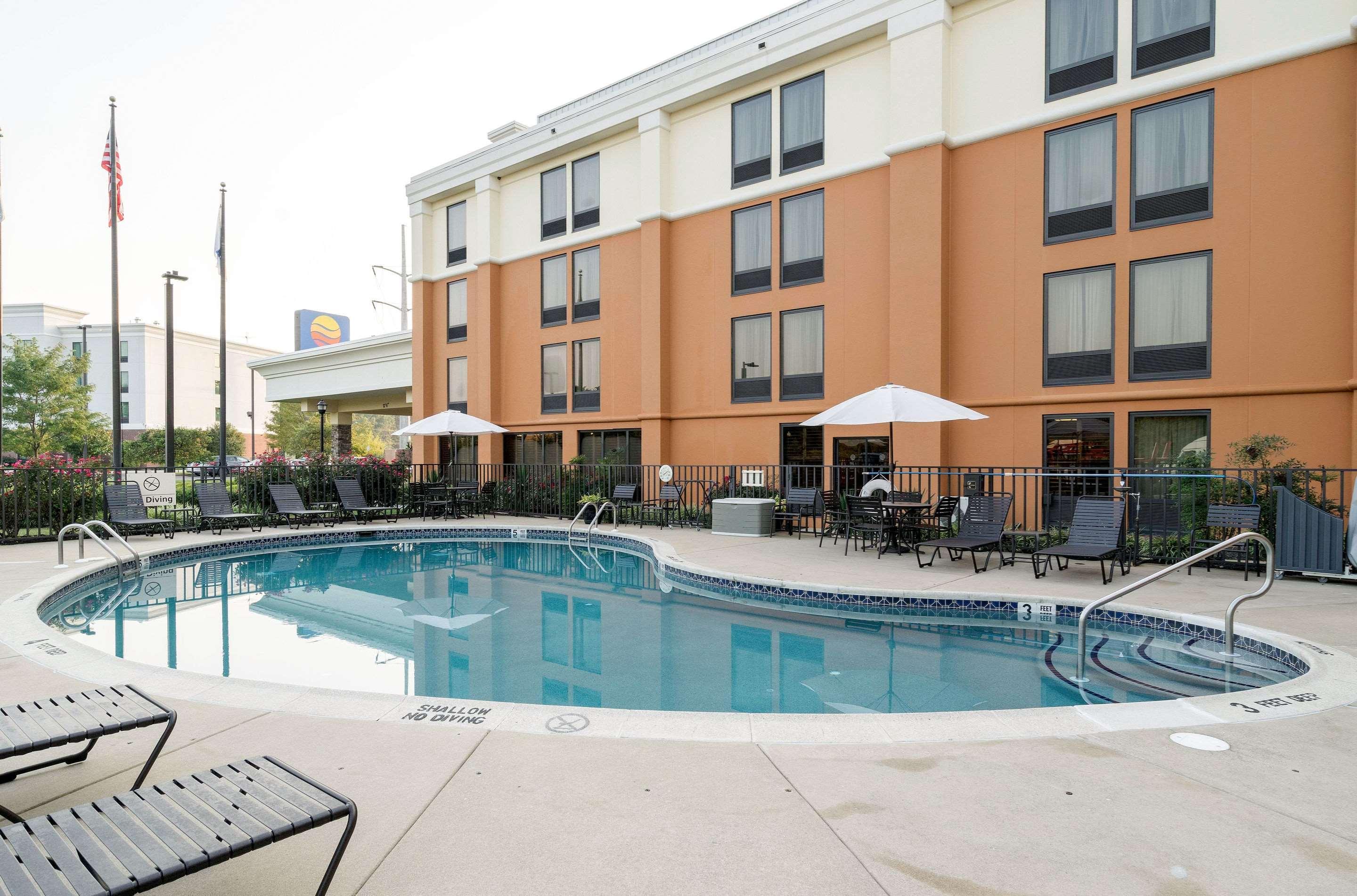 Comfort Inn & Suites Newark - Wilmington Exterior foto