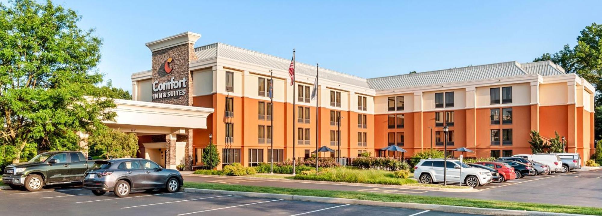 Comfort Inn & Suites Newark - Wilmington Exterior foto