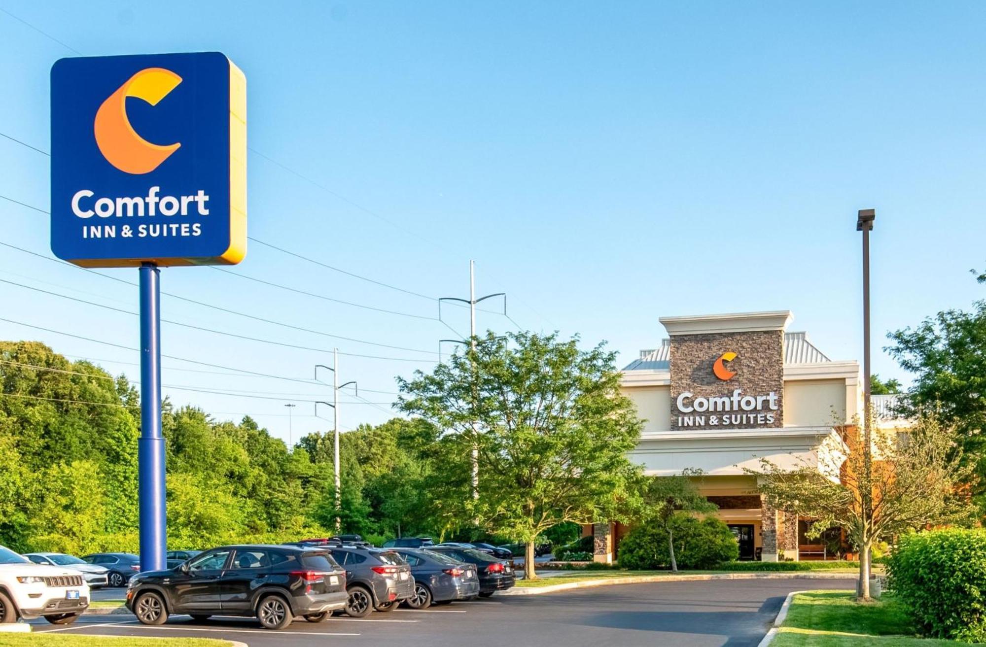 Comfort Inn & Suites Newark - Wilmington Exterior foto